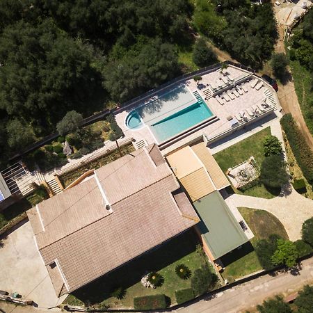 Pyramid City Apartments Agios Spyridon  ภายนอก รูปภาพ