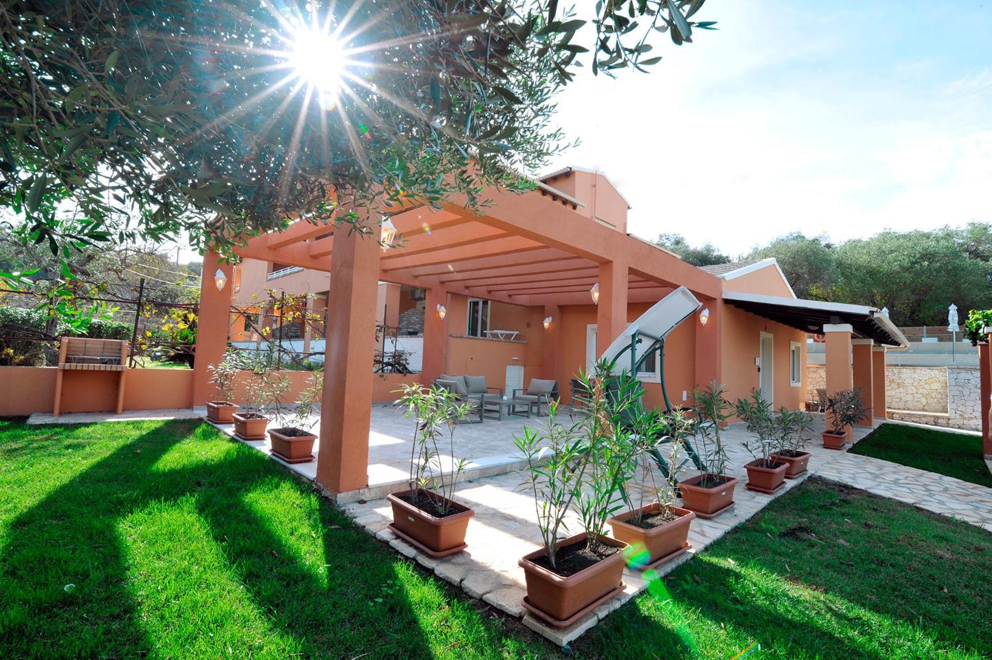 Pyramid City Apartments Agios Spyridon  ภายนอก รูปภาพ